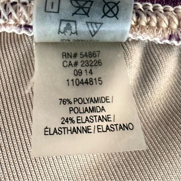 Victoria’s Secret 32D Bandeau Bikini Top Purple Ikat Tribal Strapless Swim 2014 - Picture 10 of 10